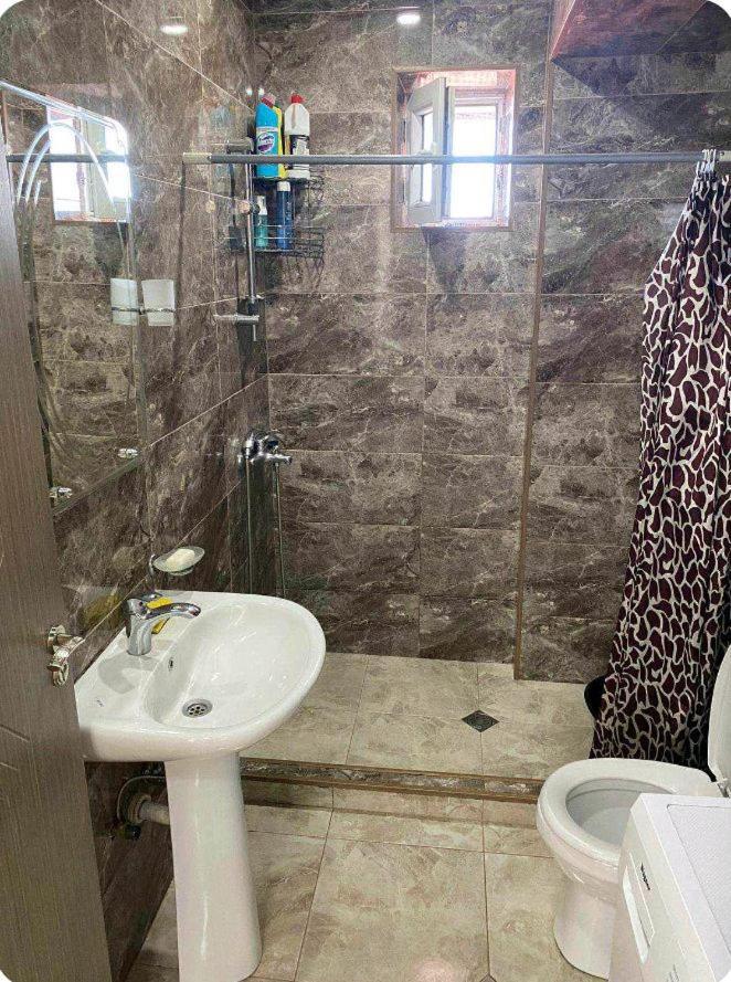 Apartament With Sea View Appartement Batoemi Kamer foto